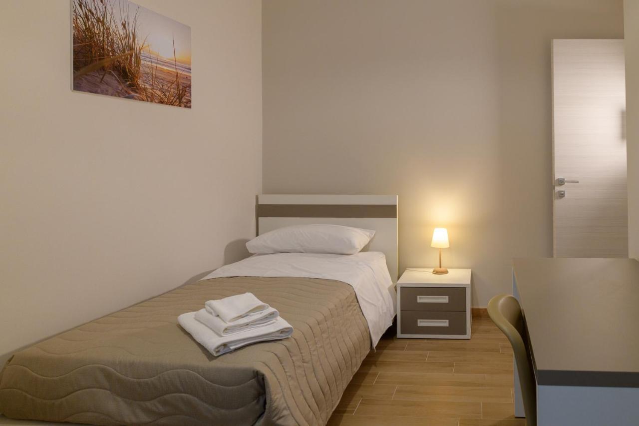 Bee Happy - Bed And Breakfast Zafferana Etnea Dış mekan fotoğraf